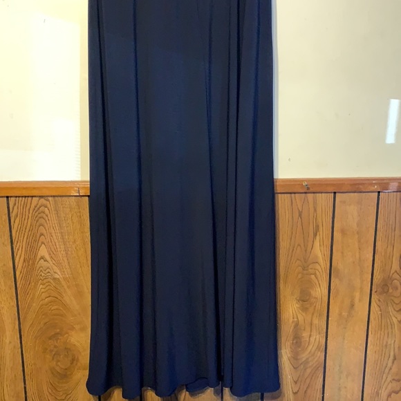 Patria Maxi Cocktail Dress - Picture 5 of 11
